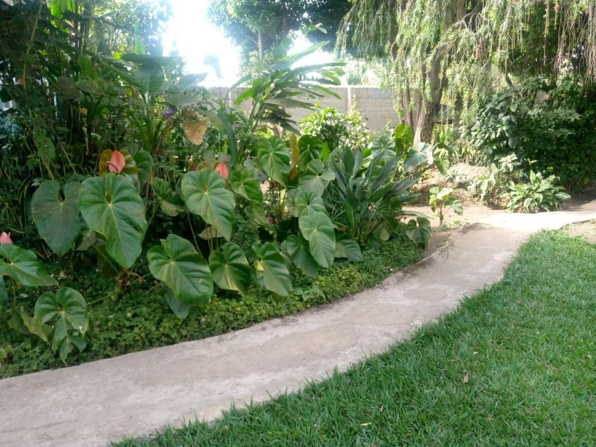 Karibu Heritage House อารูชา ภายนอก รูปภาพ