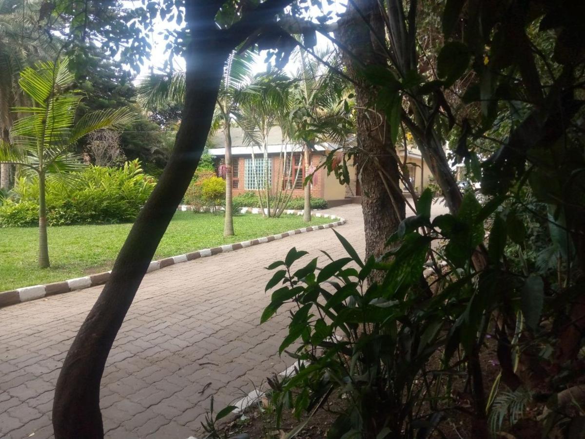 Karibu Heritage House อารูชา ภายนอก รูปภาพ